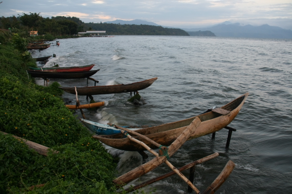 lake ranau.JPG